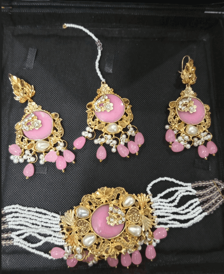 Turkish style Pink 4- piece Turkish style Pink 4- piece