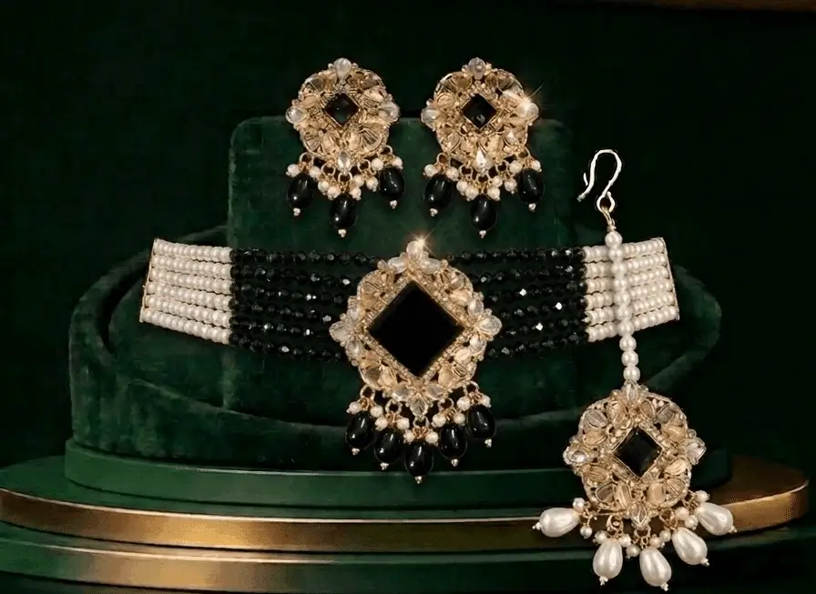 egyptian-square-kundan-choker-necklace-set